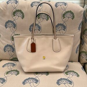 NWOT COACH X PEANUTS WOODSTOCK SMALL TOTE